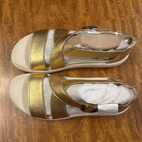 VIONIC women’s Harmony RX Women's T-Strap Recovery Sandal - Picture 9 of 16